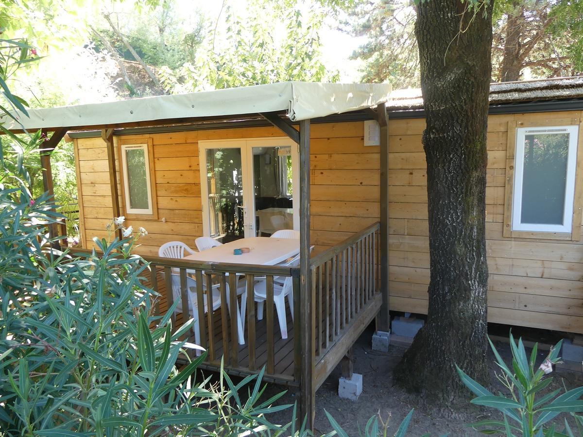 Le Parc Des Monges