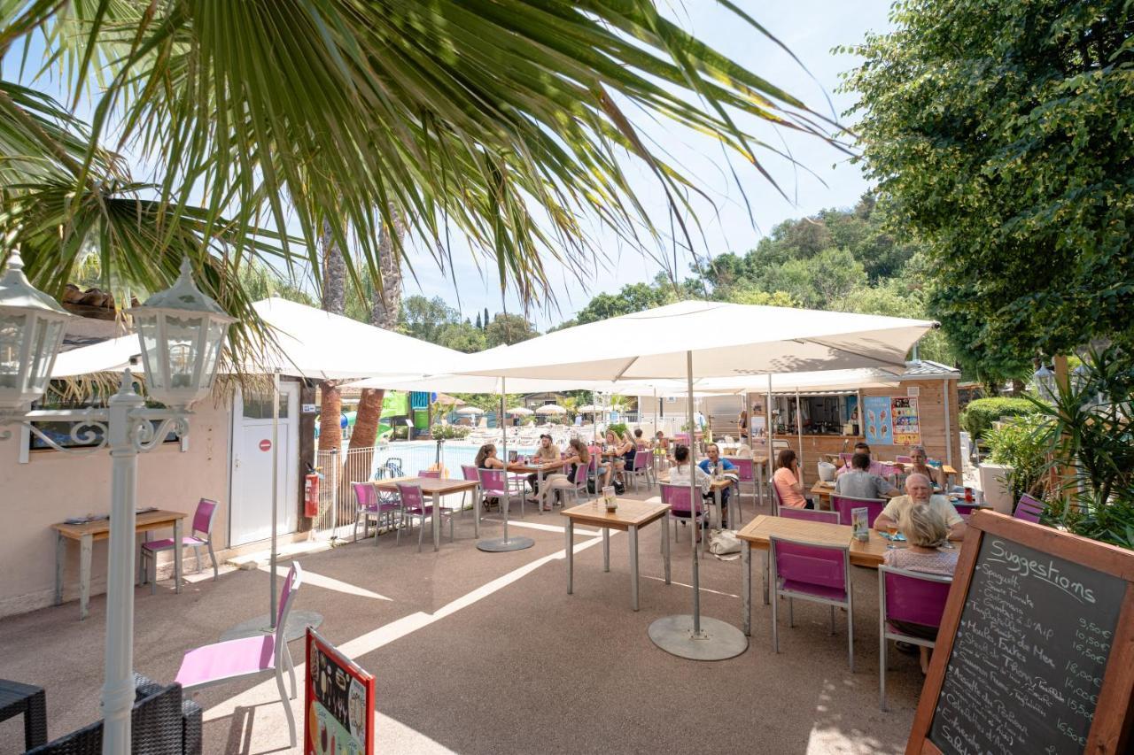 Le Parc Des Monges Campsite